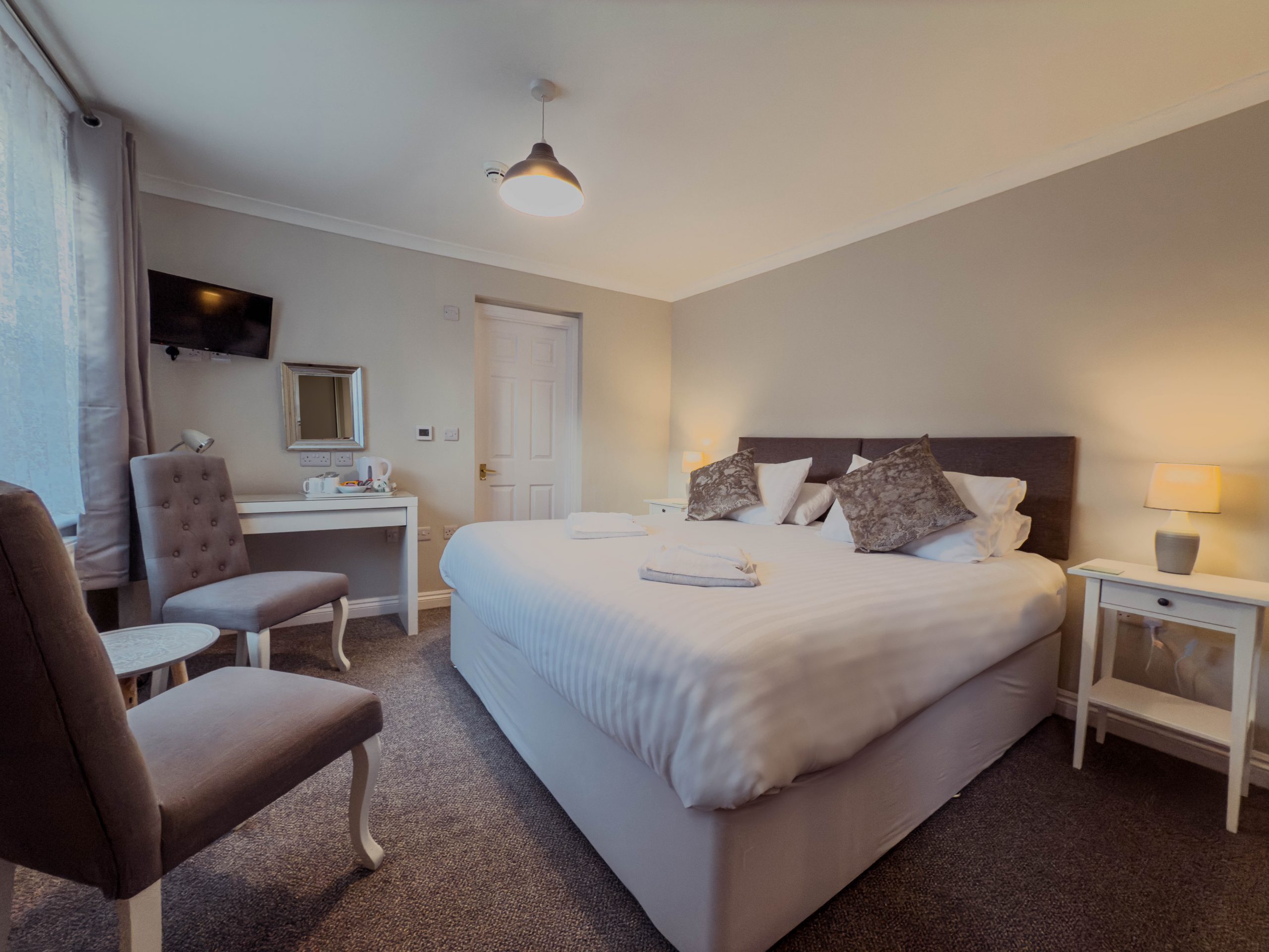 Sowiss Room 12 Superior Double Room Super King Bed